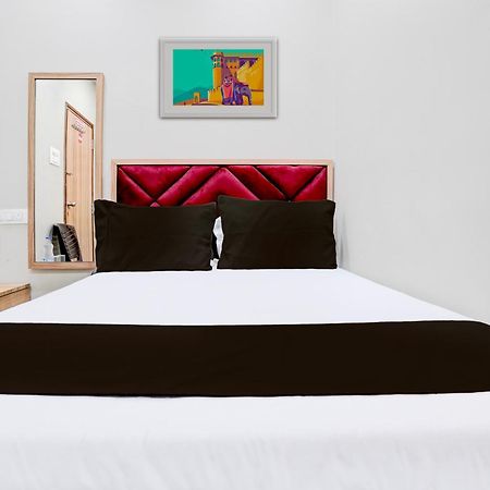 Kalyān Super Hotel O Divine Fine Dine Lodging And Boarding מראה חיצוני תמונה