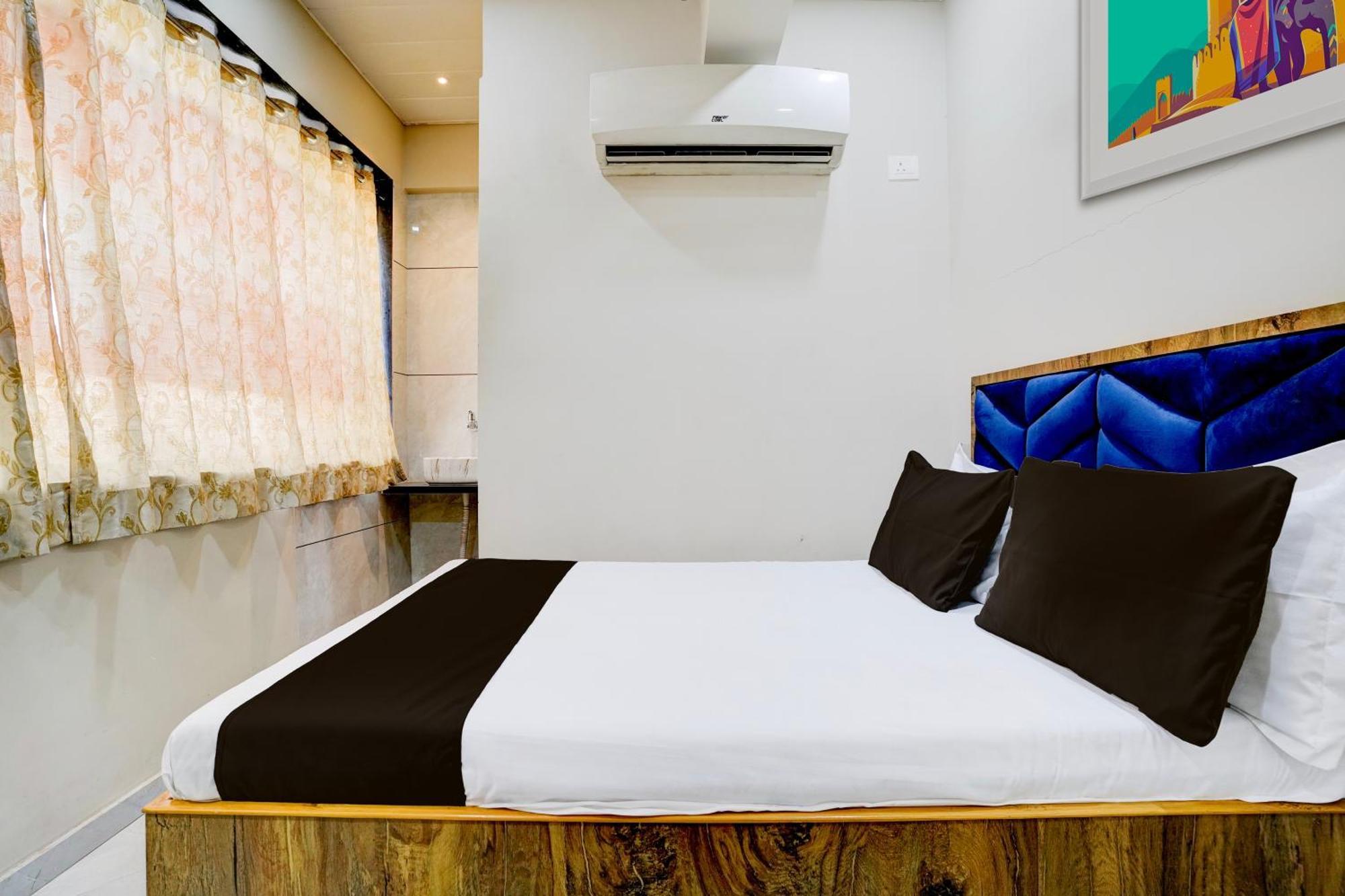 Kalyān Super Hotel O Divine Fine Dine Lodging And Boarding מראה חיצוני תמונה