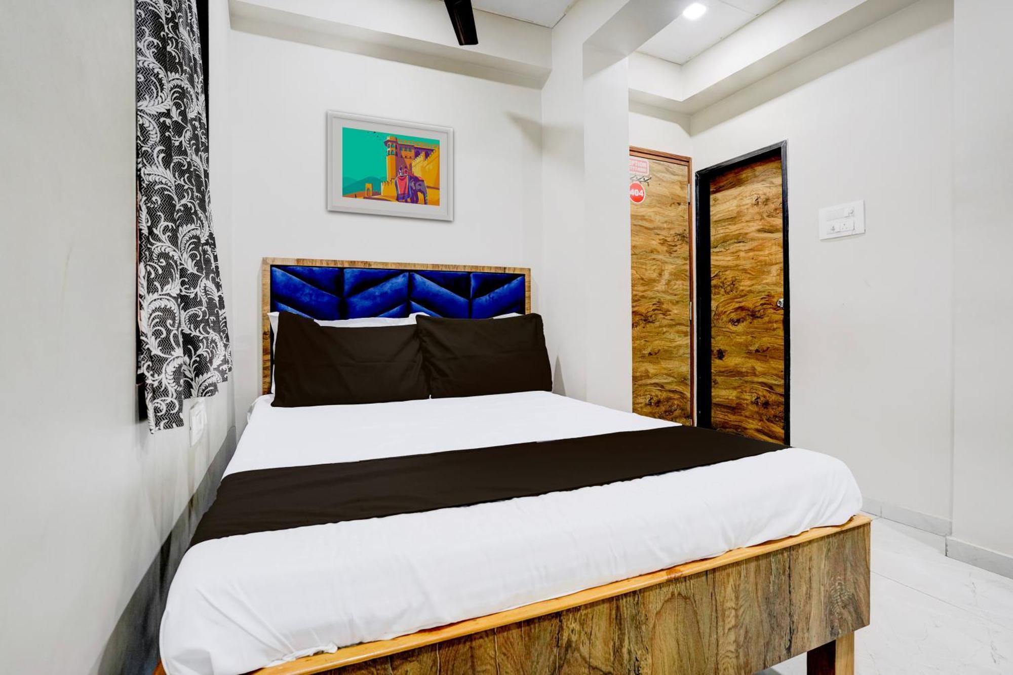 Kalyān Super Hotel O Divine Fine Dine Lodging And Boarding מראה חיצוני תמונה